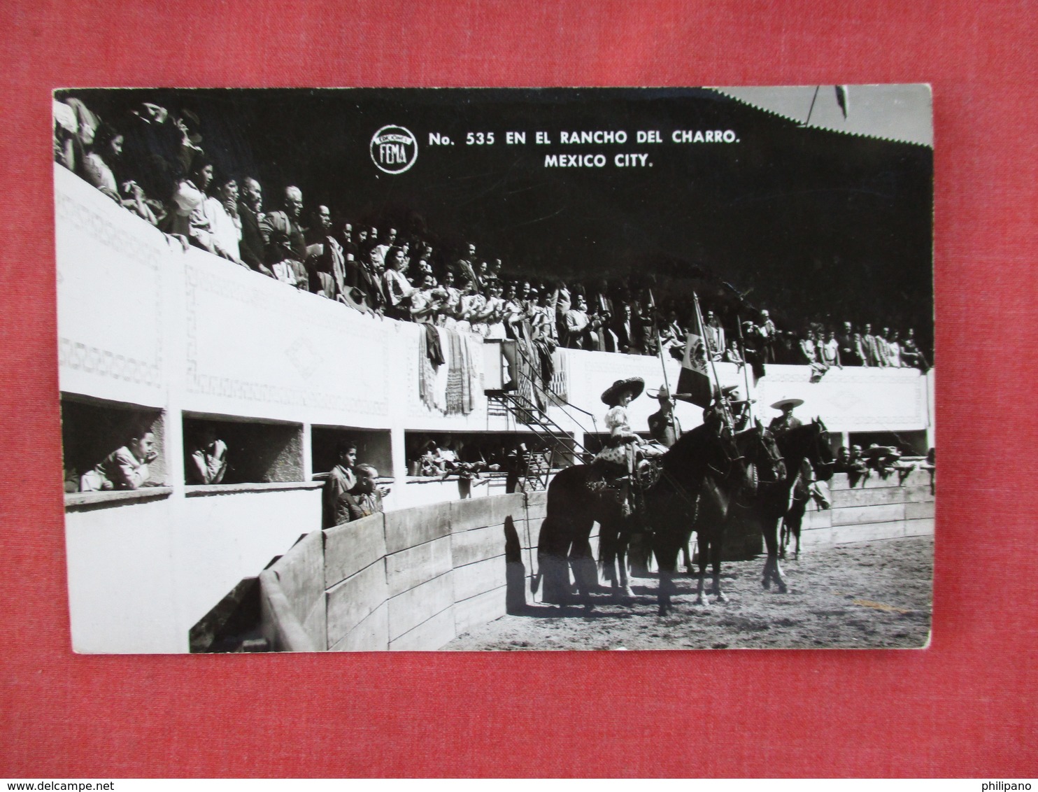 RPPC  Mexico Bull Fight    En El Rancho Del Charro  .  Has  Mexico Stamp Cancel     Ref 3077 - Stierkampf