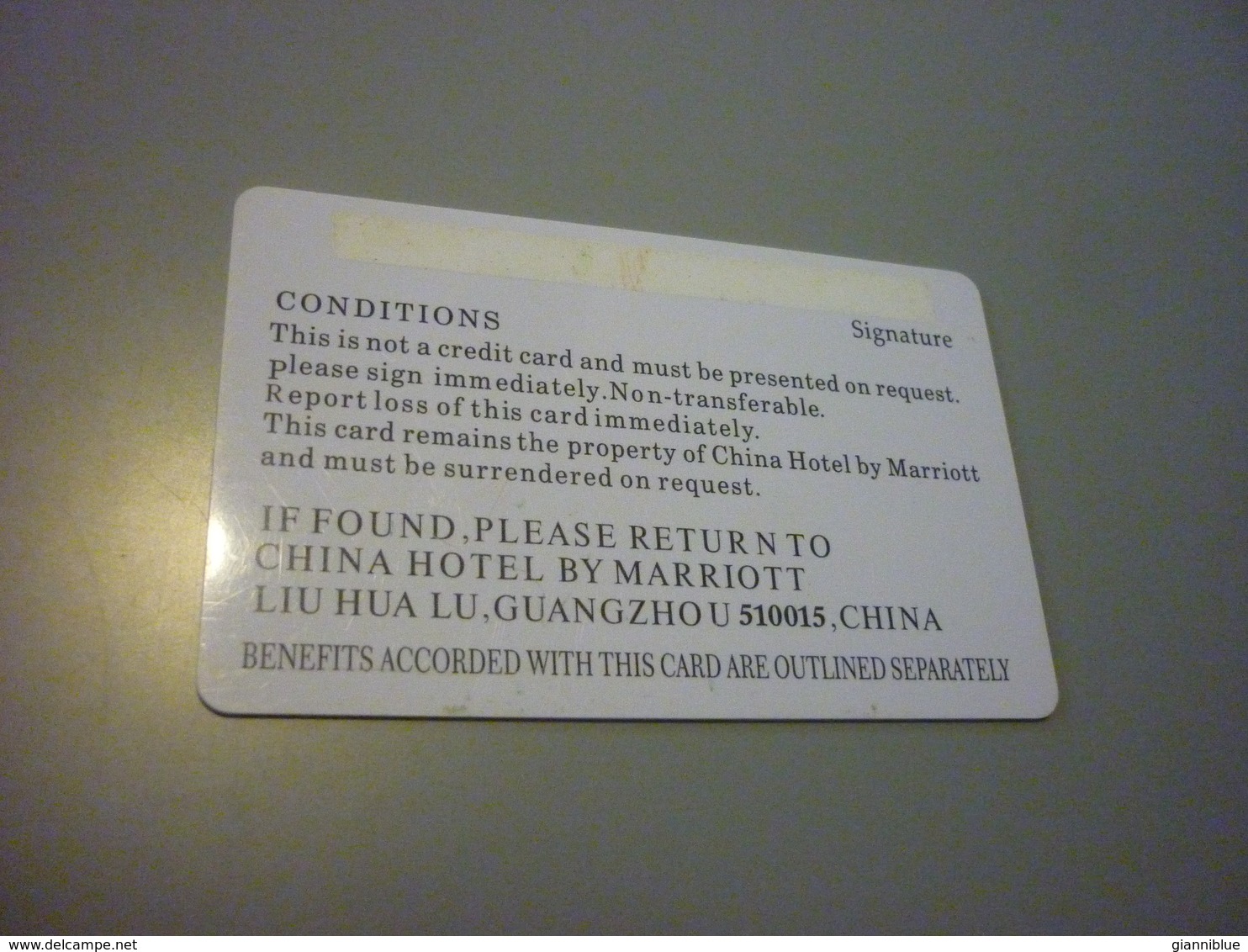 China Marriott Hotel Room Key Card (tenant Card) - Cartes D'hotel