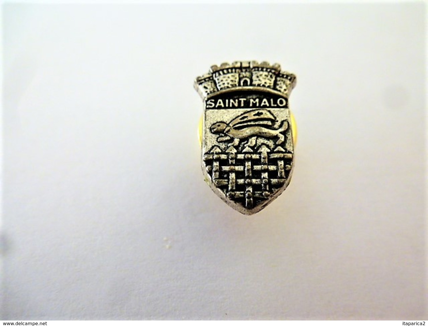 PINS VILLE SAINT MALO 35 ILE ET VILAINE  BLASON COURONNE / 33NAT - Cities