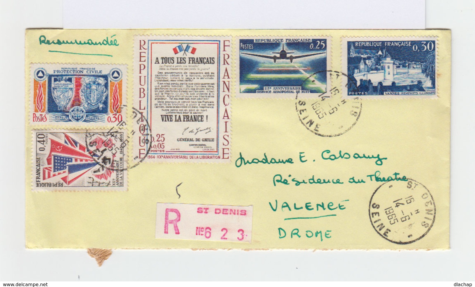 Sur Enveloppe Recommandée 4 Timbres Dont 1 Service Aéropostal Et 1 20 ème Ann. Libération. CAD Saint Denis 1965. (858) - 1961-....