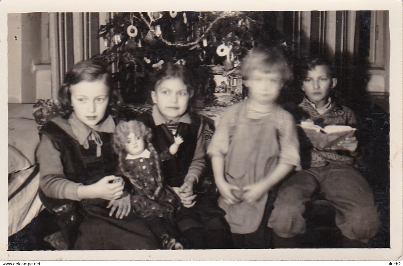 AK Foto Kinder Vor Dem Weihnachtsbaum - Weihnachten - Innsbruck - 1935  (37778) - Gruppen Von Kindern Und Familien
