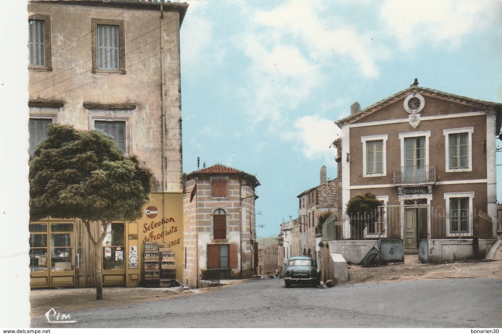 CPSM  11 BAGES PLACE DE LA MAIRIE PANHARD EPICERIE - Altri & Non Classificati