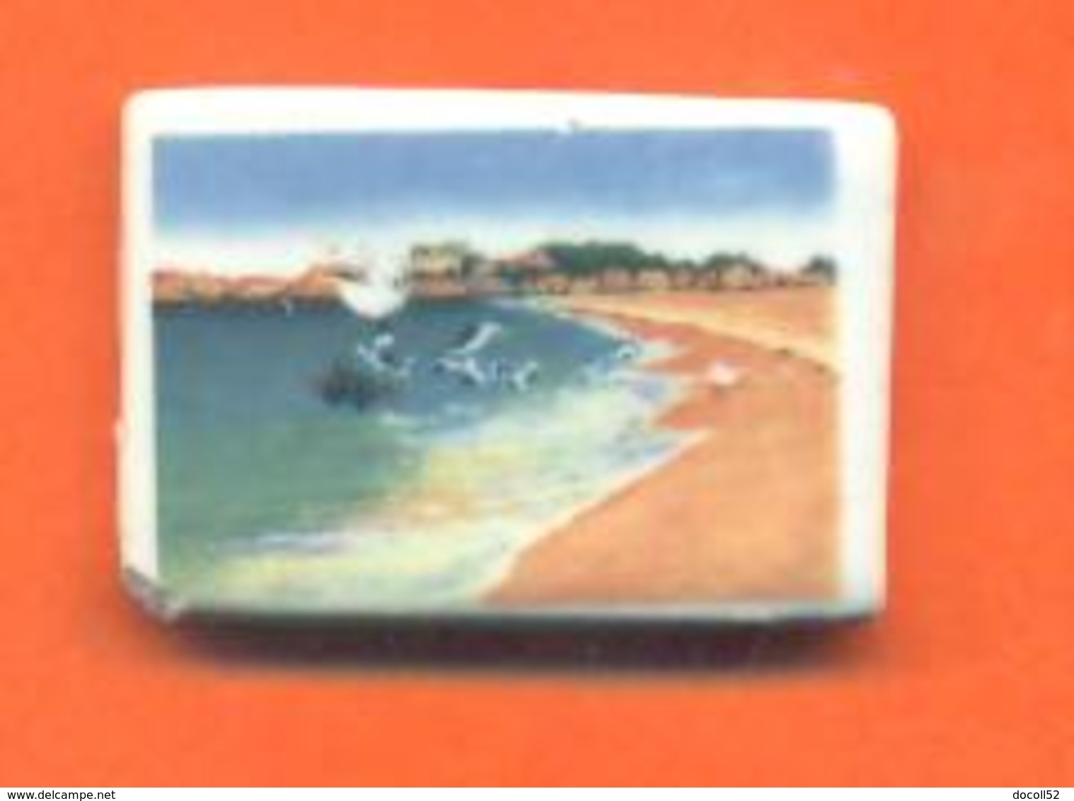 Fève Faience De La Serie Rivages - Colas à Clamecy - Autres & Non Classés