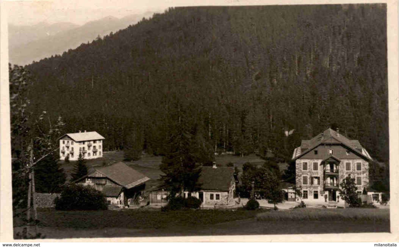 Hotel Defregger-Hof Am Iselsberg 1204 M * 1928 - Dölsach