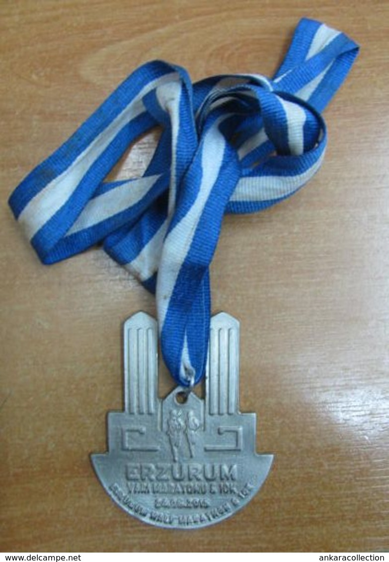 AC - ERZURUM HALF MARATHON & 10 K 24 MAY 2015 MEDALLION - MEDAL - Athlétisme