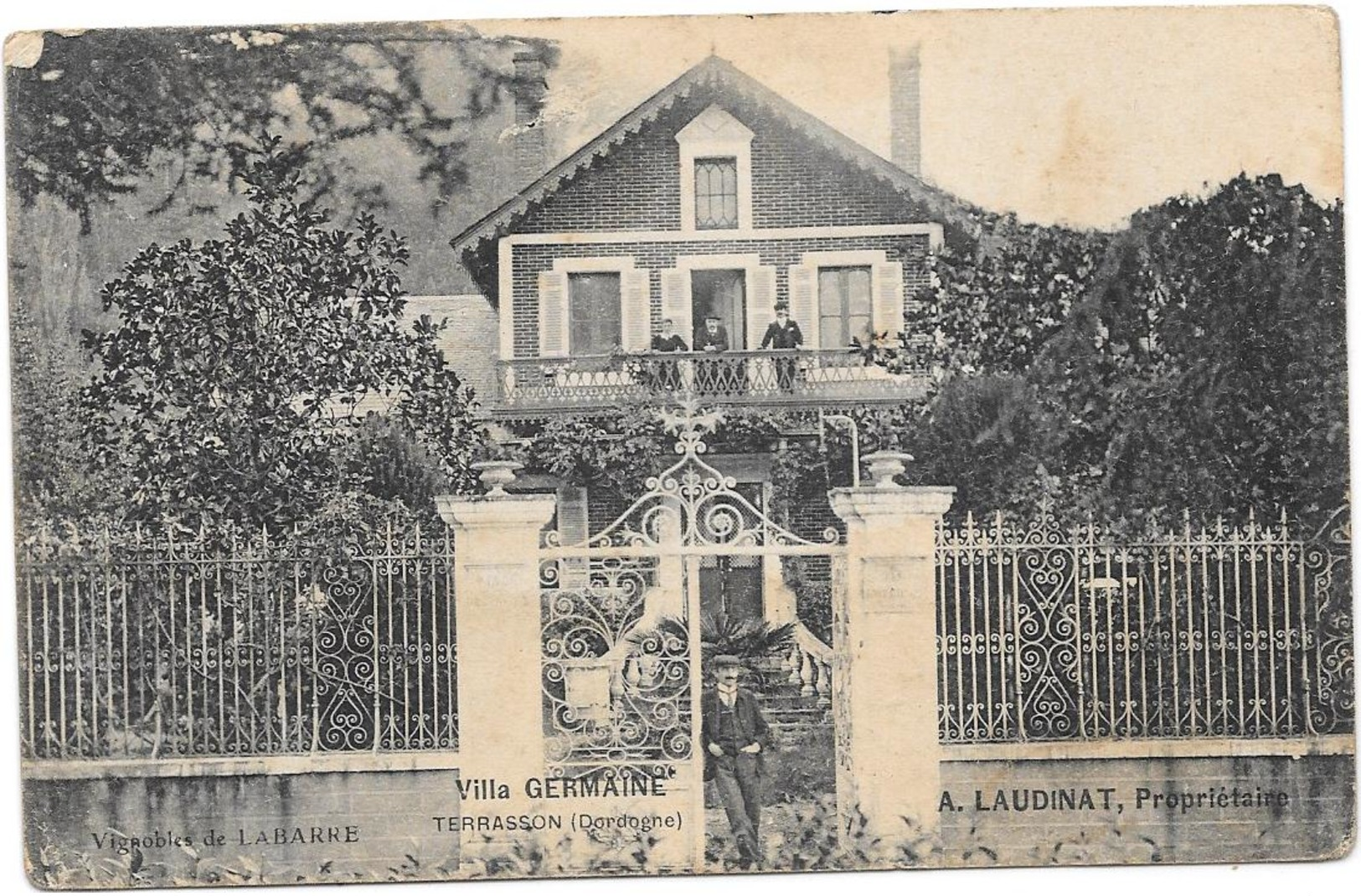 Terrasson - Cpa - Villa Germaine - A. Laudinat Propriétaire - 1907 - Autres & Non Classés