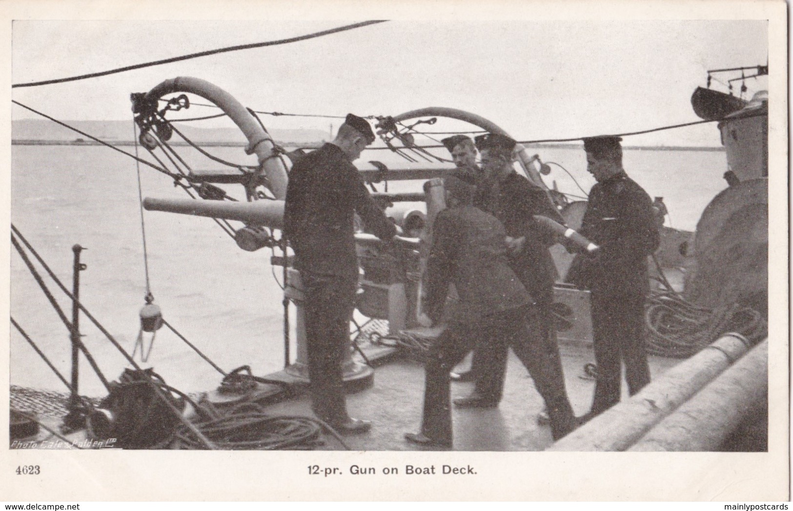 AN70 Royal Navy Postcard - 12-pr. Gun On Boat Deck - Warships