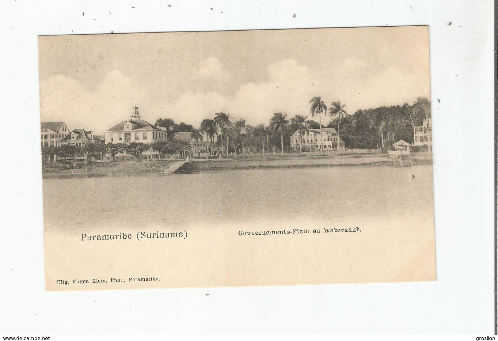 PARAMARIBO (SURINAME)     GOUVERNEMENTS-PLEIN EN WATERKANT - Suriname