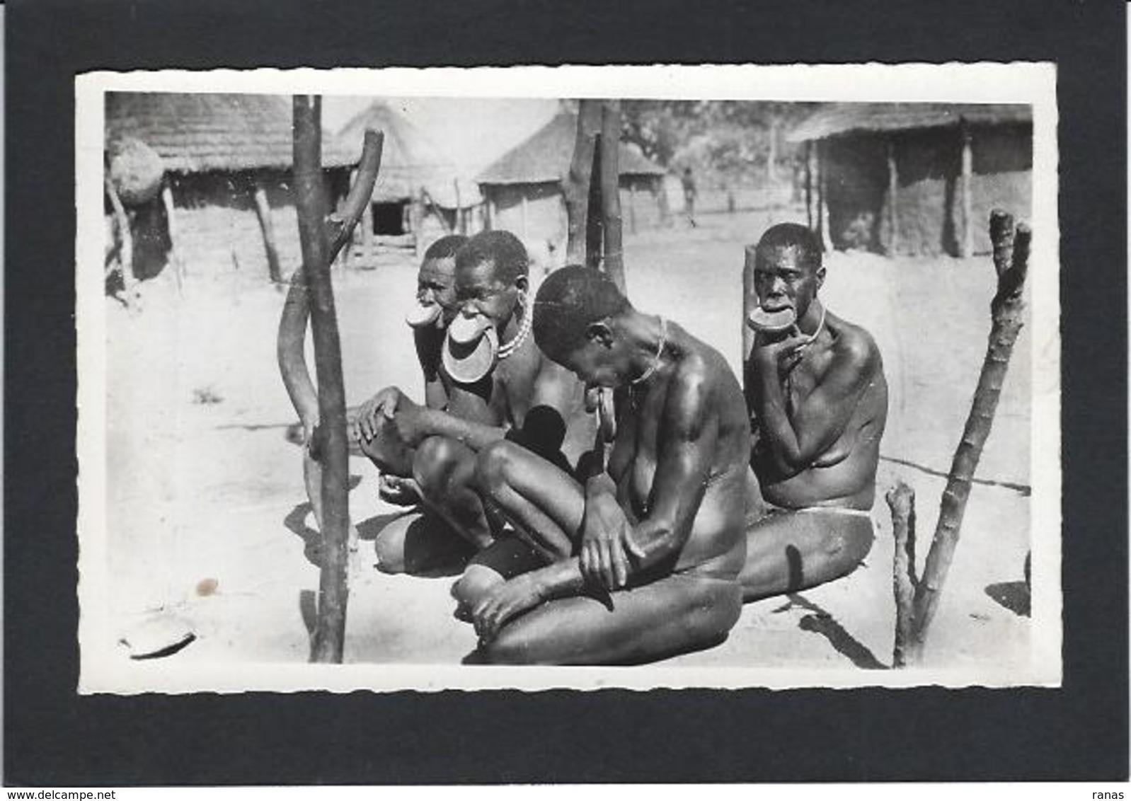 CPSM PAULEAU R. N° 16 Afrique Noire KIABE Tchad Femme à Plateaux Dentist Sara Kaba Femme Nue Non Circulé - Chad