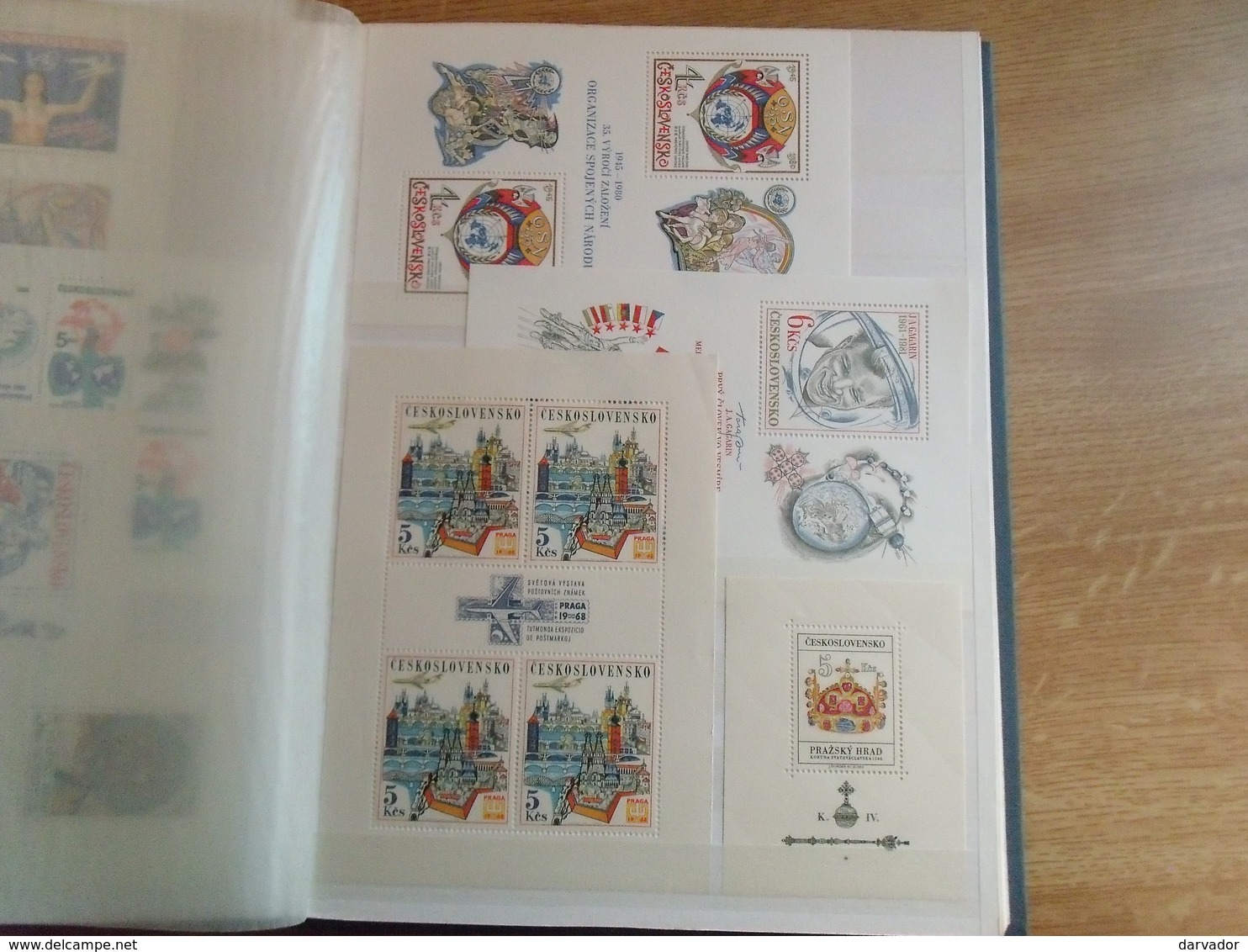 album i / Collection de timbres de tchécoslovaquie / tchéquie tous neuf ** MNH dont très nombreux blocs,carnet SUPERBE