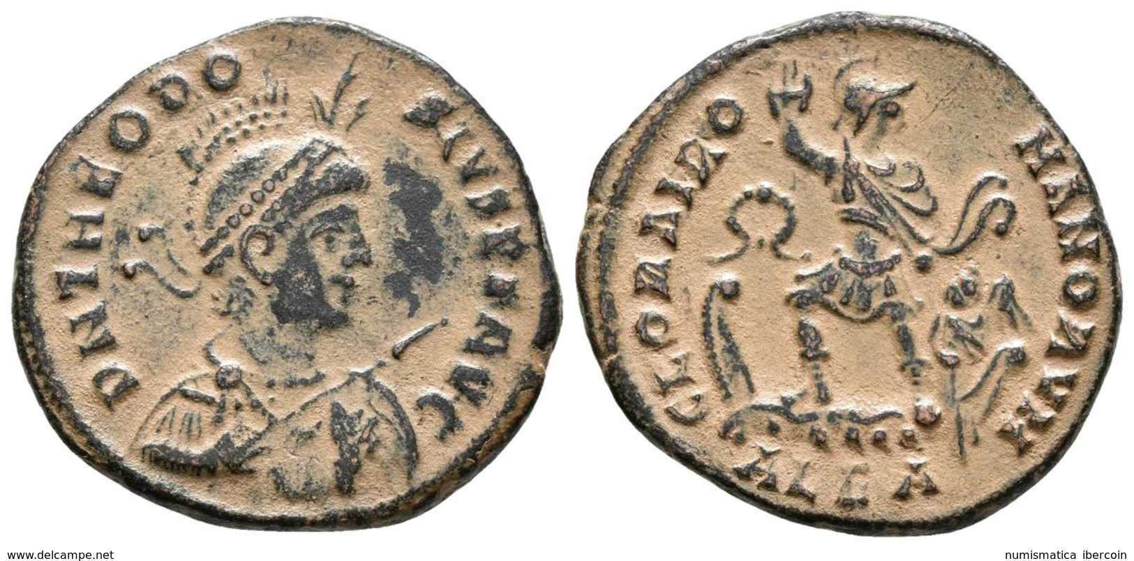 THEODOSIO I. Maiorina. 383-388 D.C. Alejandría. A/ Busto Con Casco, Drapeado Y Con Coraza A Derecha, Sosteniendo Lanza Y - Otros & Sin Clasificación