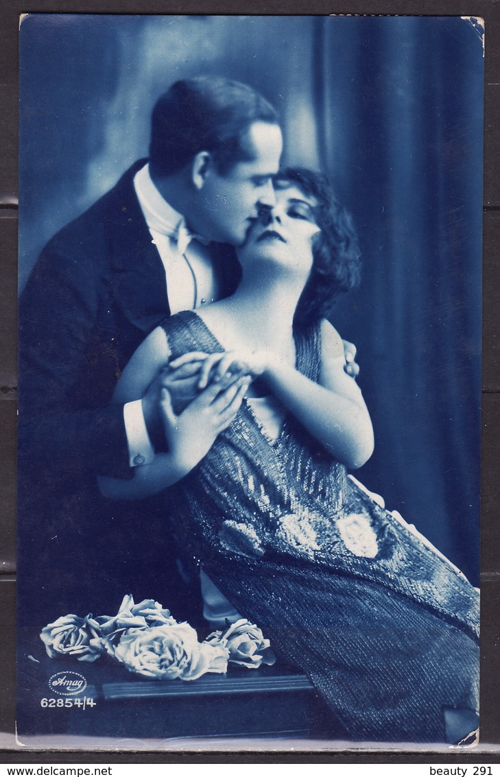 ANTIQUE, POSTCARD, LOVE, COUPLE, SCENE, ROMANTIC, LANDSCAPE, FLOWERS, CIRCULATED POSTCARD 1924 - Couples