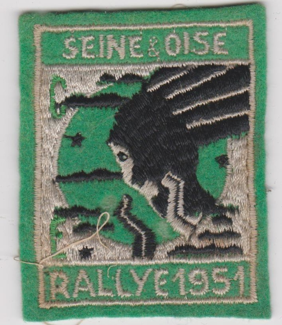 ECUSSON TISSU BLASON ARMOIRIES  SEINE ET OISE RALLYE 1951 - Ecussons Tissu