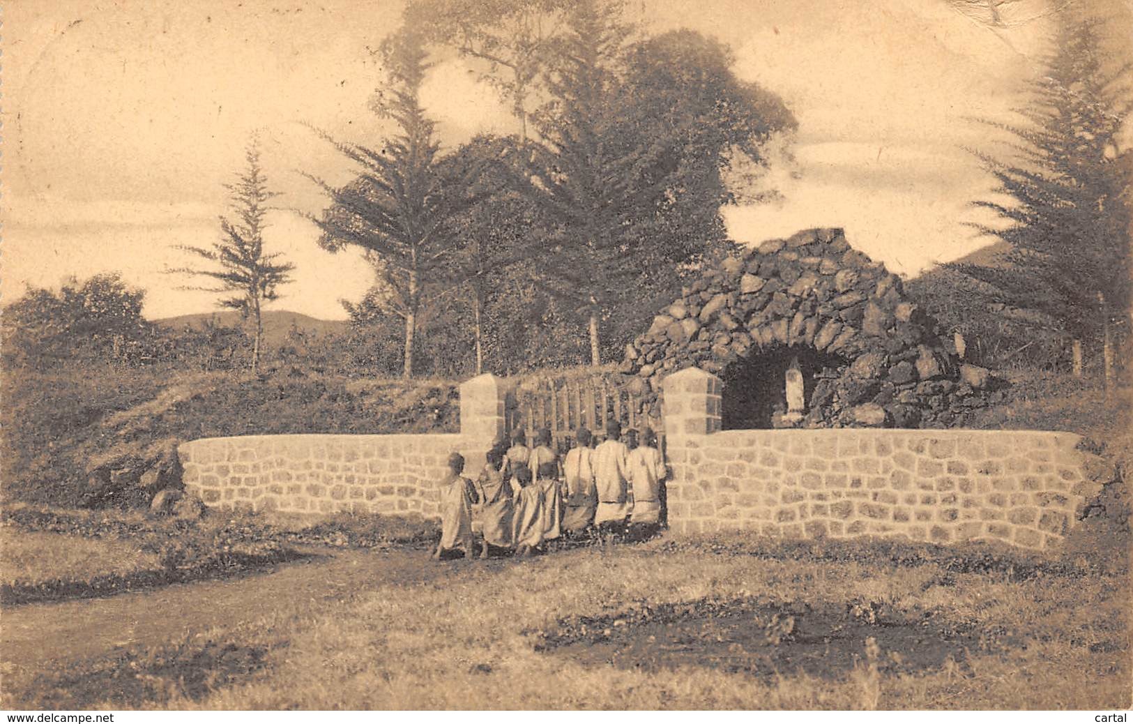 Mission Des P.P. Du St. Esprit - Prière à La Grotte - Chastre