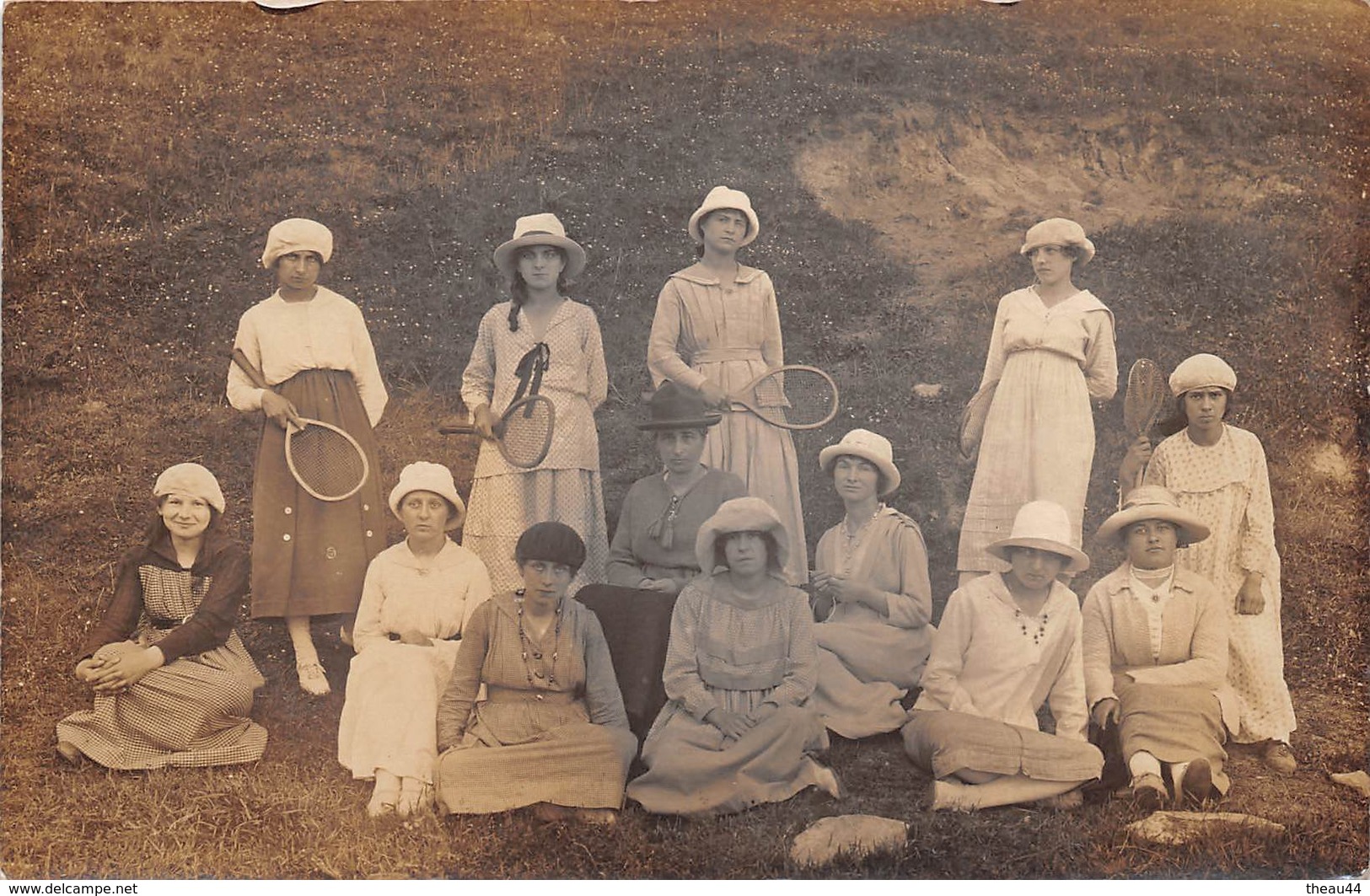 ¤¤   -   Carte-Photo De Femmes Joueuses De TENNIS  -  Raquettes   -  ¤¤ - Tennis Tavolo