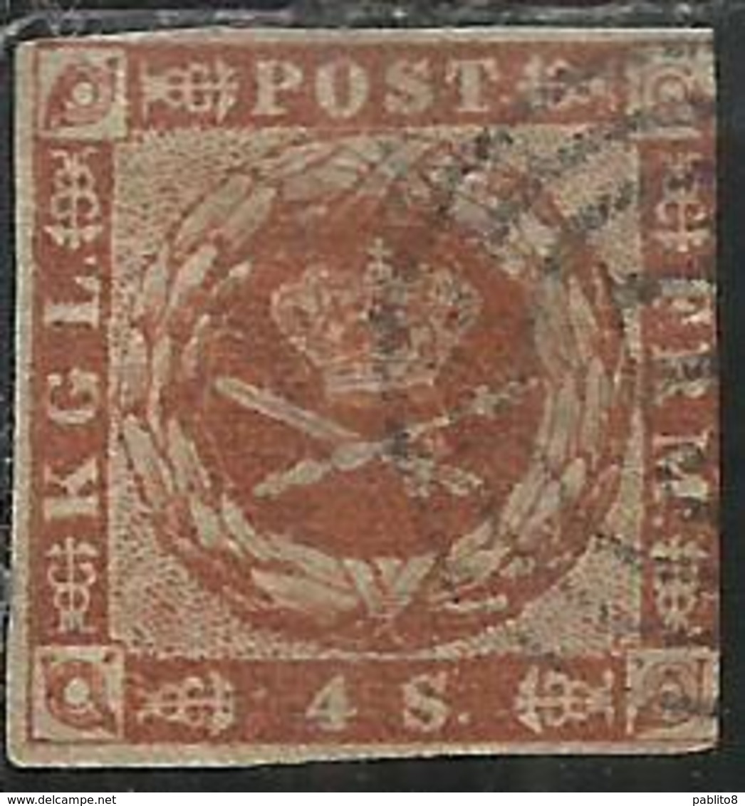 DANEMARK DANMARK DENMARK DANIMARCA 1854 1857 Wavy Lines In Spandrels BROWN 4s USATO USED OBLITERE' - Usati