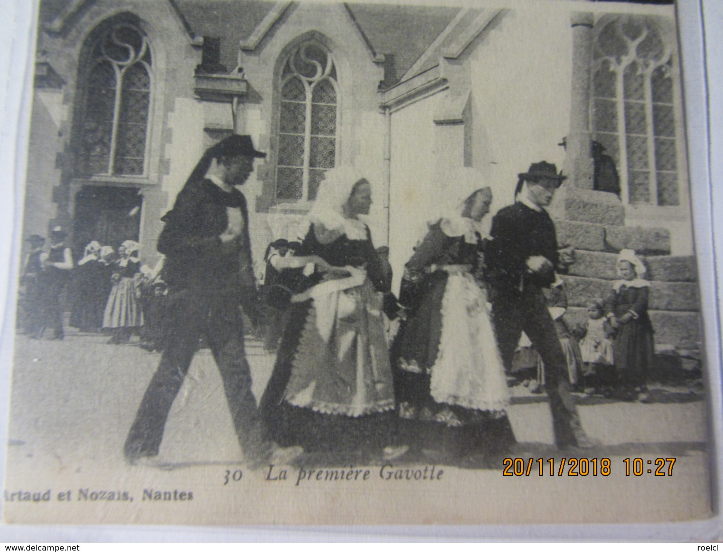 Cpa BEUZEC (29) Fillettes Et Première Gavotte - Beuzec-Cap-Sizun