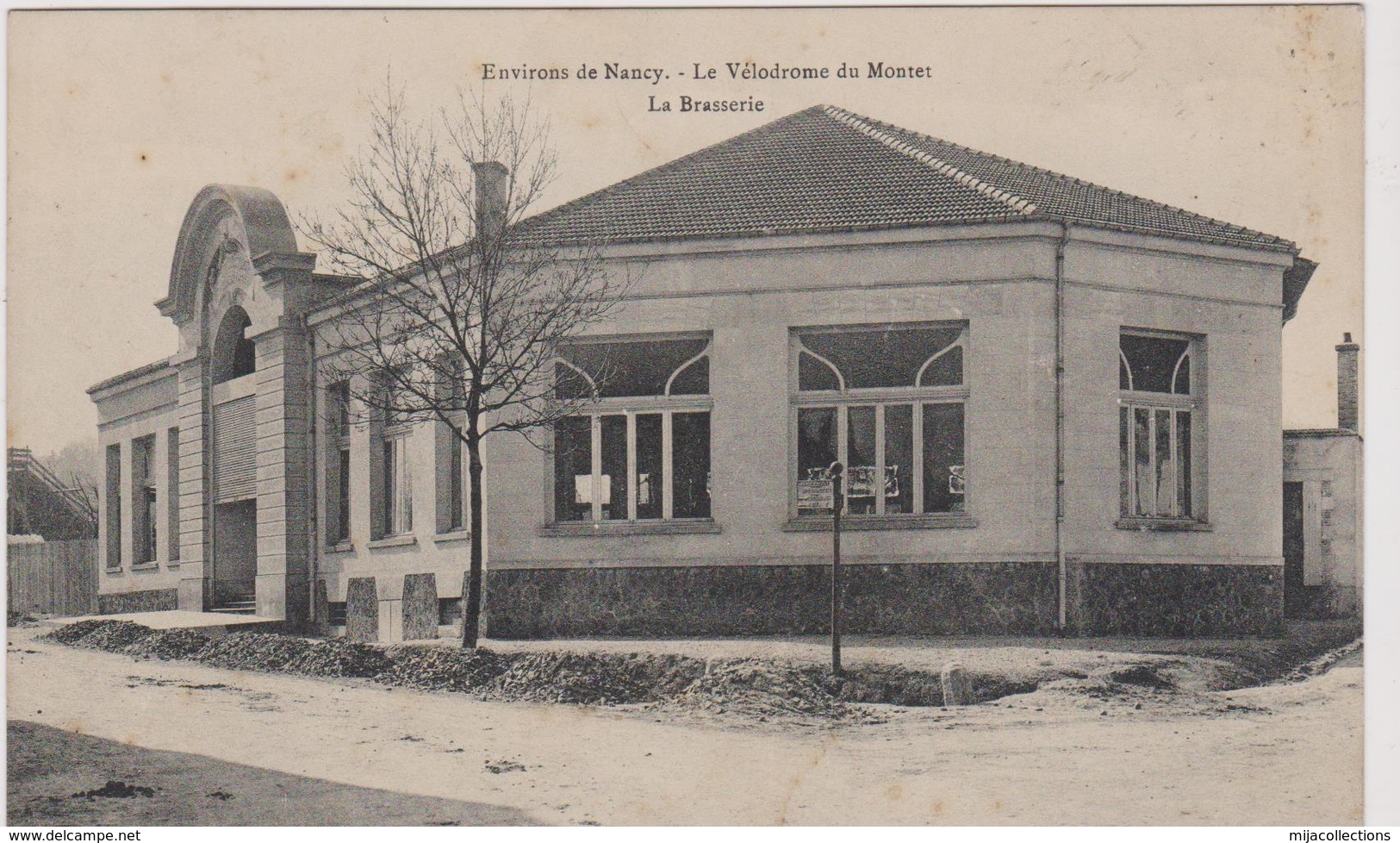 Cpa B39 Environs De Nancy Le Vélodrome Du Montet La Brasserie - Autres & Non Classés