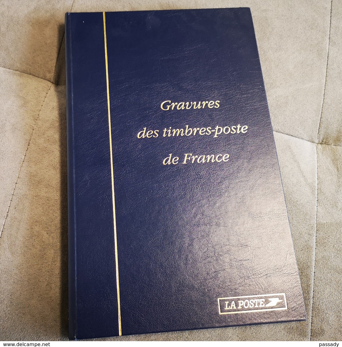 Album LA POSTE Pour GRAVURES Philatéliques Des Timbres-poste De France - Petit Format, Fond Noir