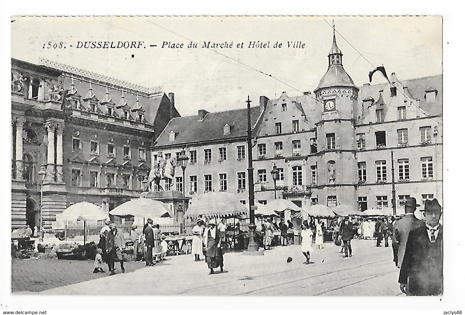 DUSSELDORF  -  Place Du Marché Et Hôtel De Ville  -  L 1 - Duesseldorf