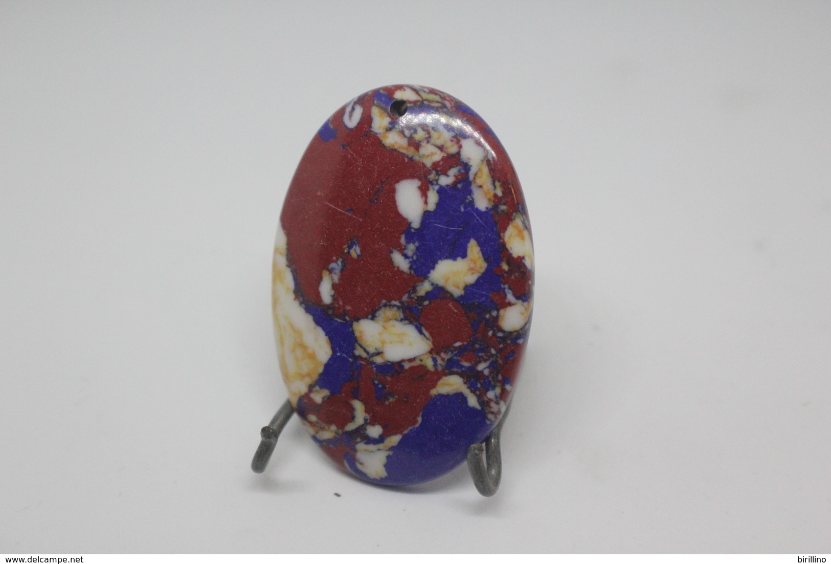 320 - Pendente Pietra Ovale, Con Colorazioni Di Rosso E Blu - Andere & Zonder Classificatie