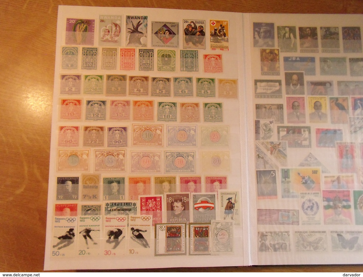 album Q / Collection  de timbres DIVERS MONDE dont blocs tous neuf ** MNH superbe