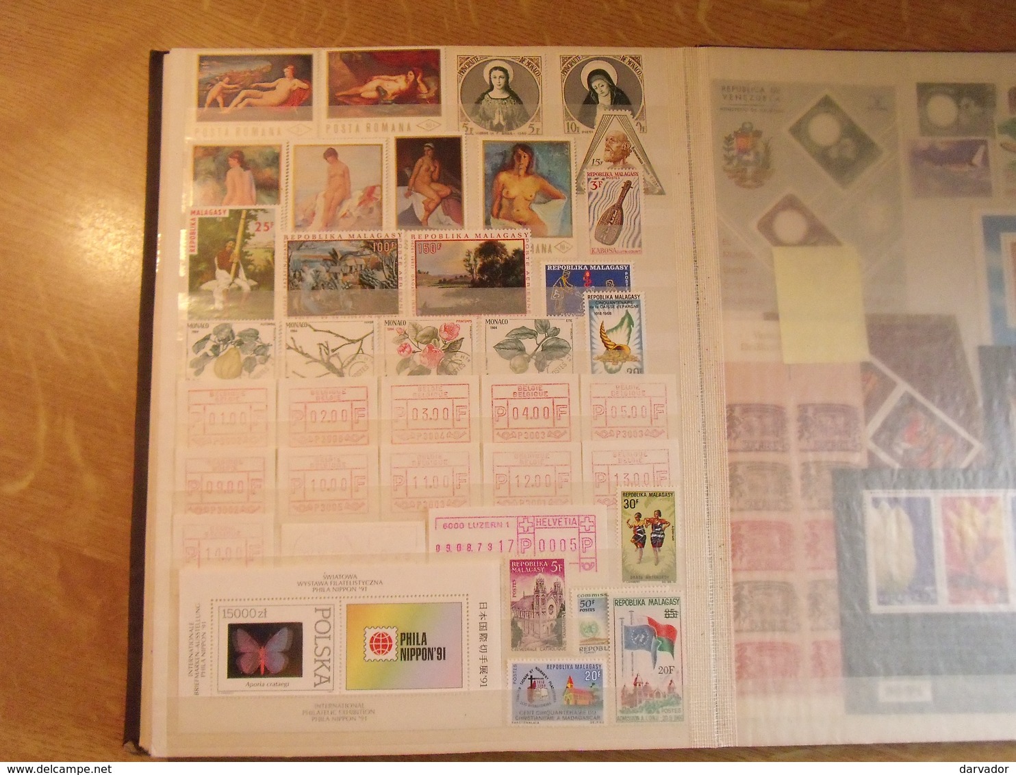 album O / Collection  de timbres DIVERS MONDE dont blocs , carnets tous neuf ** MNH superbe