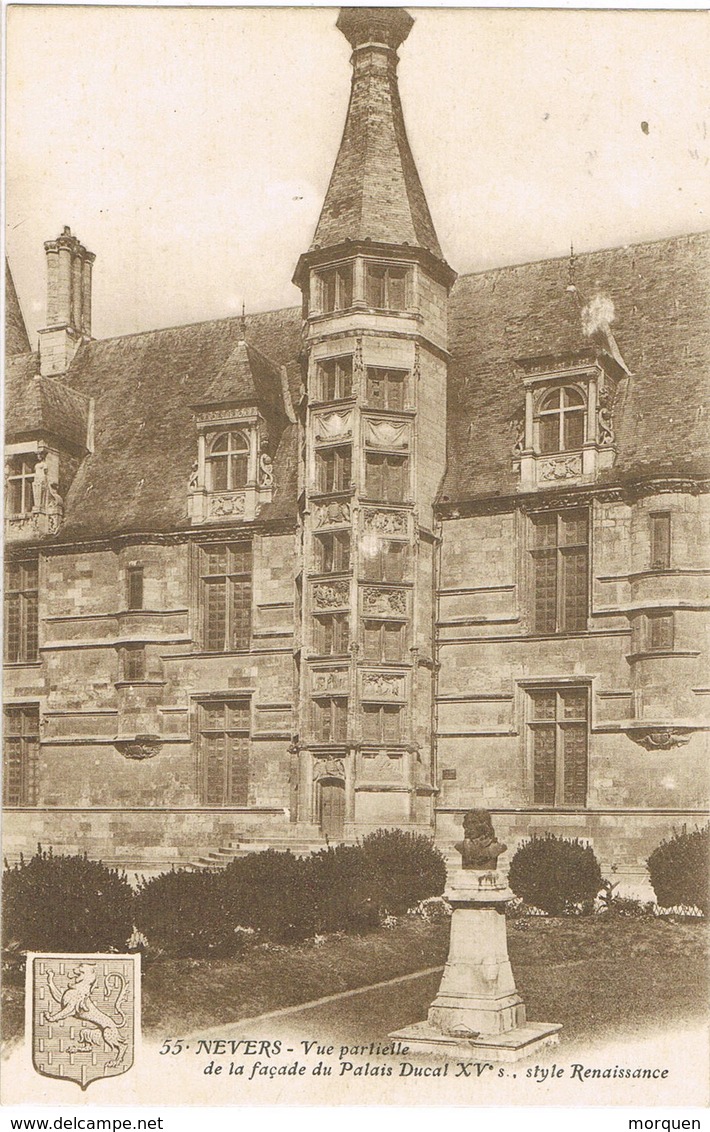 30552. Postal NEVERS (Nievre). Le Palais Ducal S. XV. Façade - Nevers