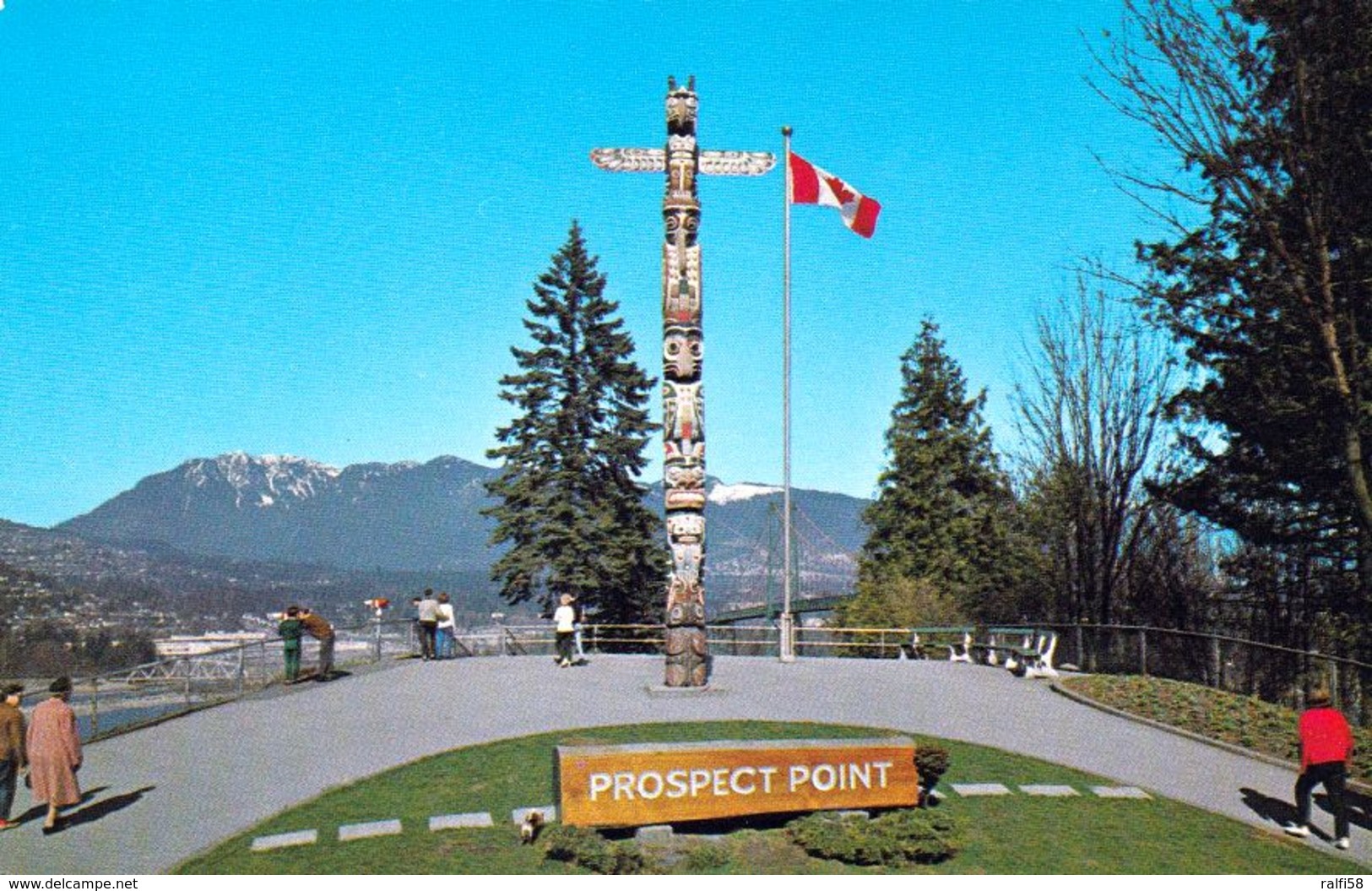 1 AK Kanada * Totempfahl Am Prospect Point Im Stanley Park In British Columbia * - Native Americans