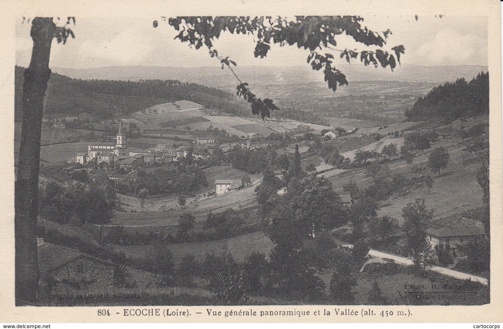 42 - Ecoche - Un Beau Panorama - ( Alt : 450 M ) - L'Eglise - La Vallée - Autres & Non Classés