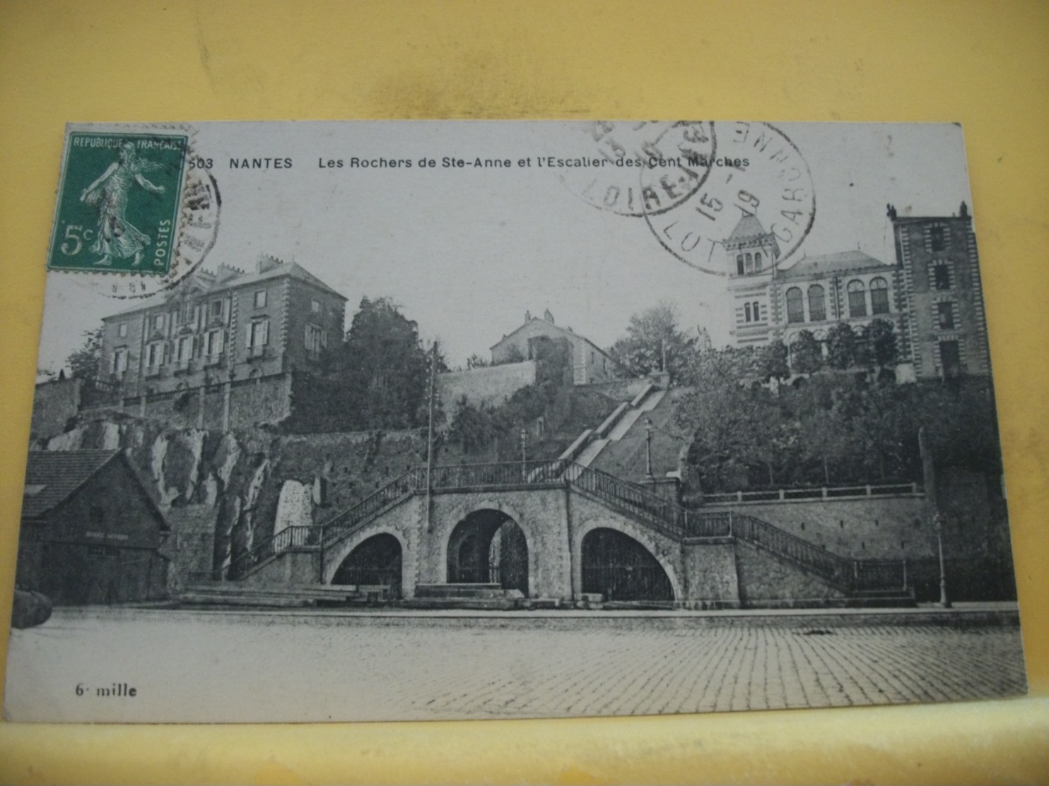 44 5657CPA 1919 - 44 NANTES. LES ROCHERS DE STE ANNE ET L'ESCALIER DES CENT MARCHES. EDIT. CHAPEAU N°503. VUE DIFFERENTE - Nantes