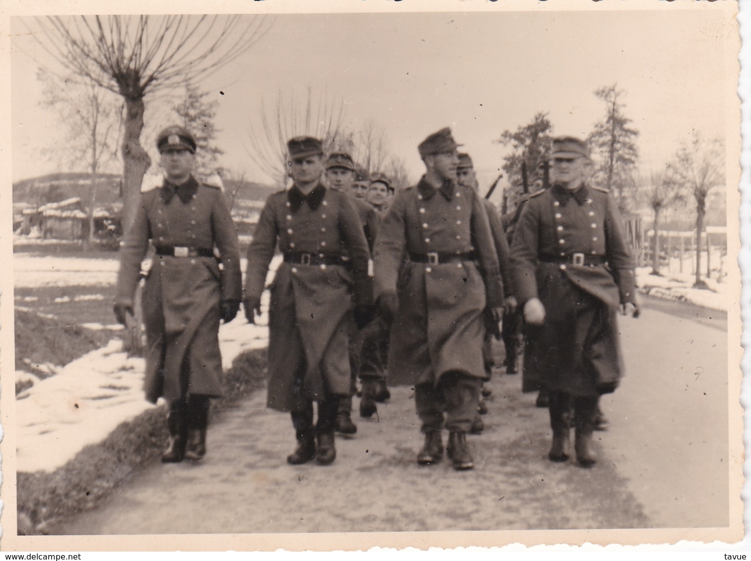 6 Fotos Aus Den Jahren 1943 Und 1944 Von Deutschen Soldaten In Lourdes - 1939-45