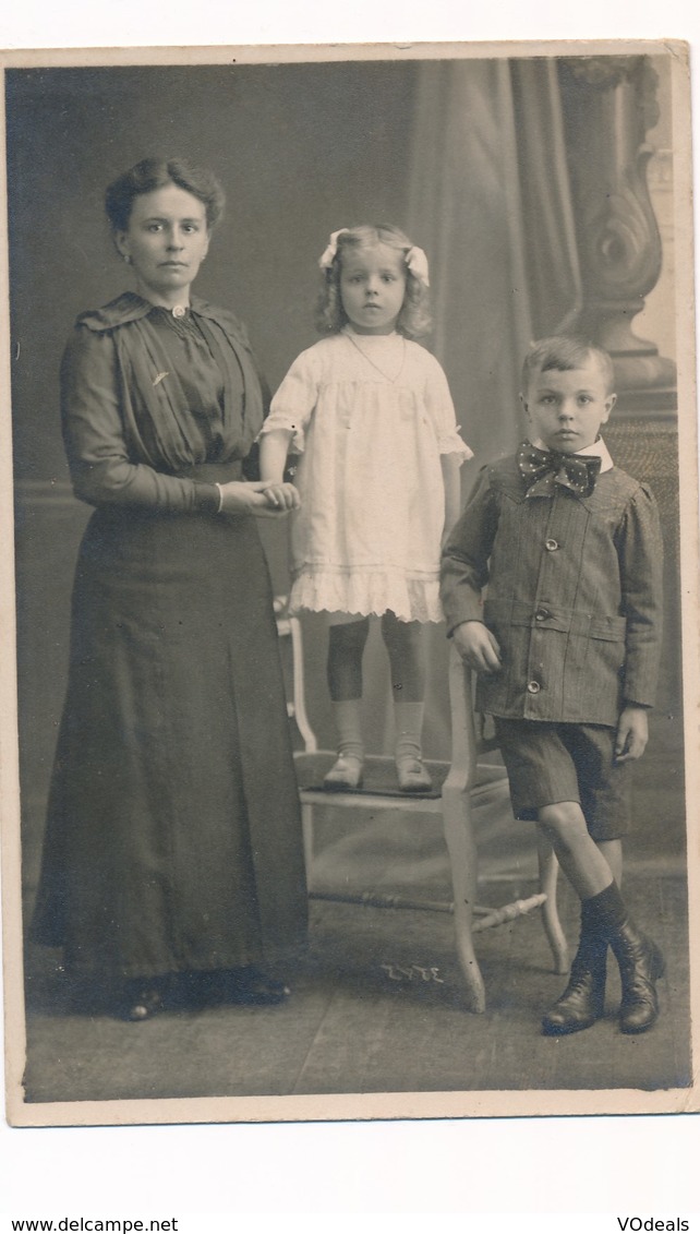 Thèmes - Portrait De Femme - Enfants - Photo - Photographs