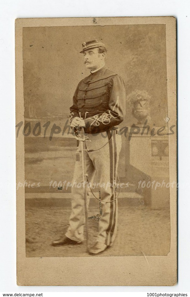 CDV Bevierre Photographie, Charleroi. Portrait D&#039;un Militaire Belge. - Autres & Non Classés