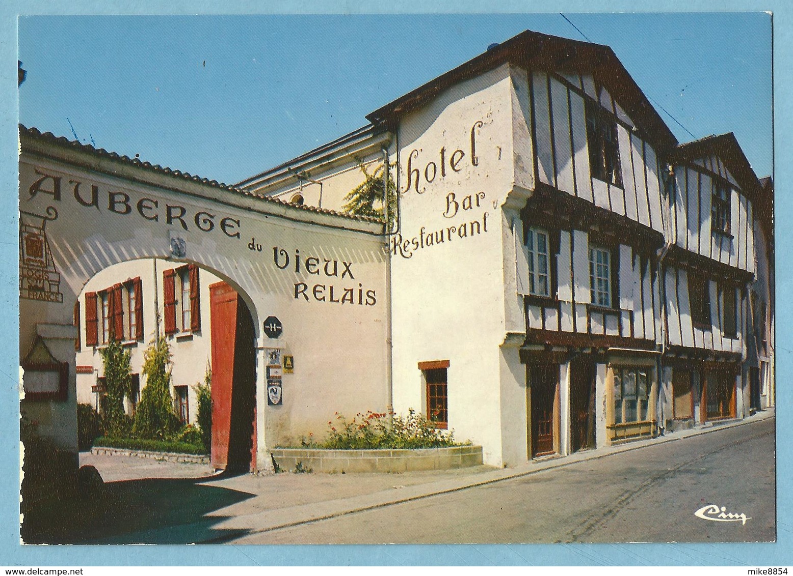 A068  CP  AIRVAULT  (Deux-Sèvres)  "L'Auberge Du Vieux Relais"   +++++++ - Airvault