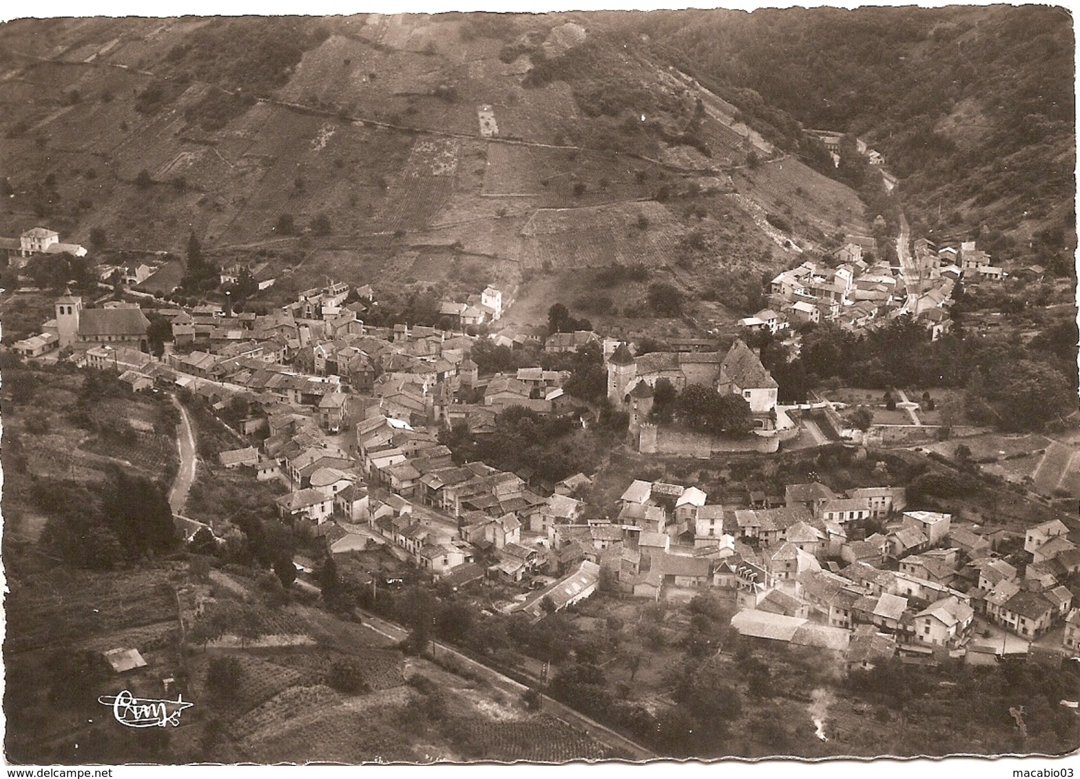 63 Puy De Dôme :  Chateldon Vue Générale  Aérienne        Réf 5173 - Chateldon