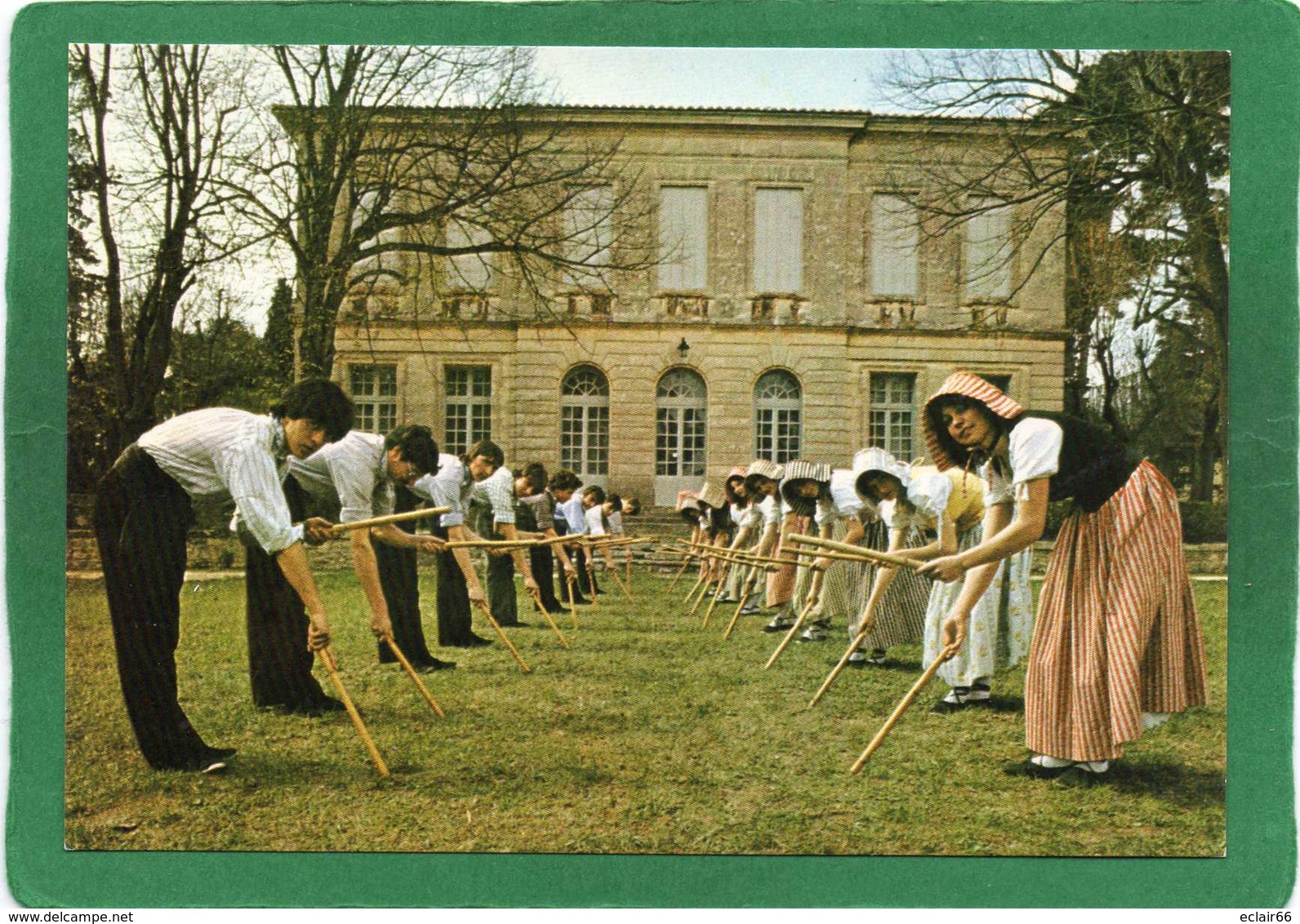 La Garriga Groupe Folklorique De Montpellier Les Batons  Les Lignes Réf .9  Série B CPM - Danses