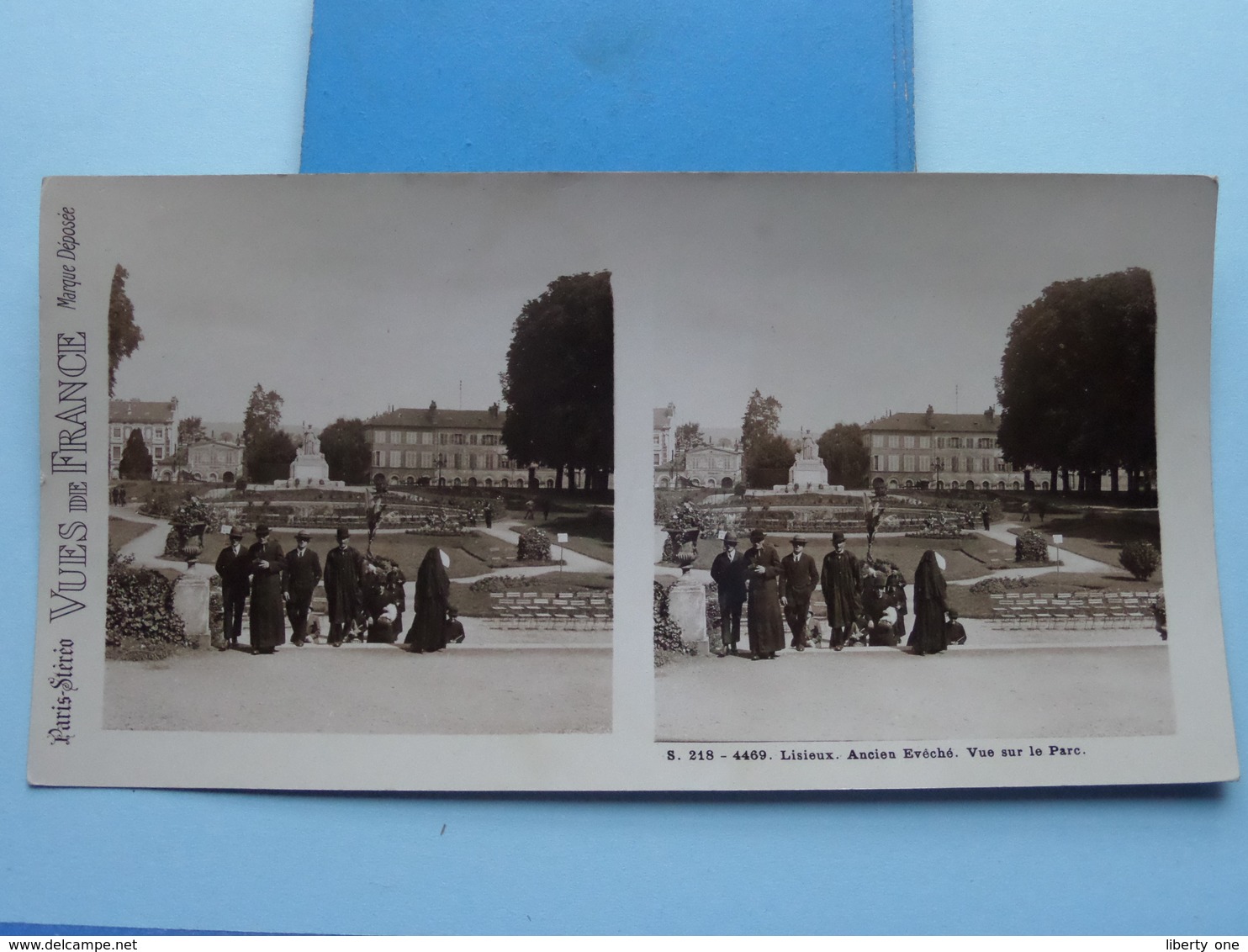 LISIEUX : Ancien Evêché - Vue Sur Le Parc : S. 218 - 4469 ( Maison De La Bonne Presse VUES De FRANCE ) Stereo Photo ! - Photos Stéréoscopiques