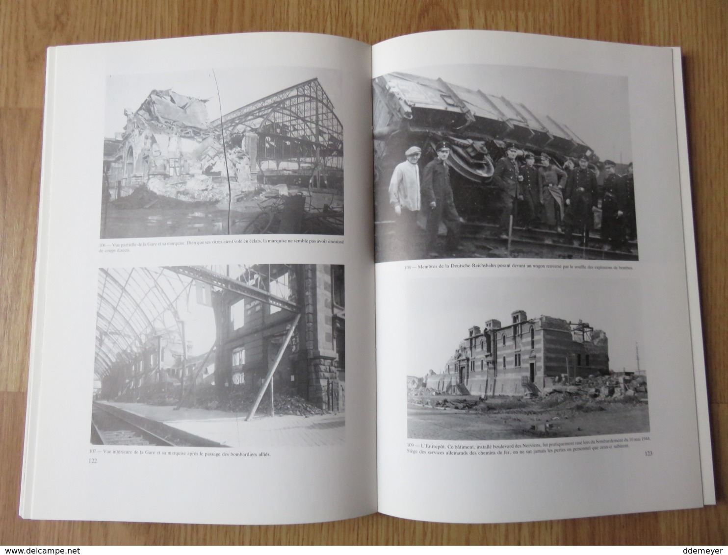 Tournai Sous Les Bombes 1940-1945  Y.Gahide  Ed.Société Royale D'Histoire Et D'Archéologie De Tournai  222 Pages  1984 - Geschiedenis