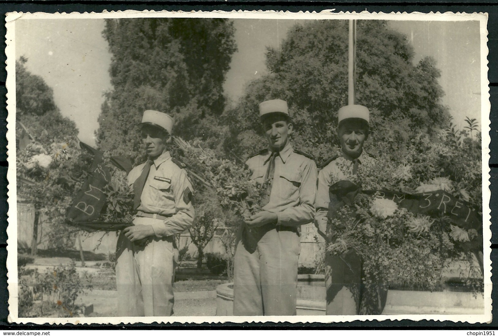 PHOTOS - LÉGION ÉTRANGÈRE - OBSÈQUES DE DEUX SOLDATS TUÉS - BATAILLON DU 3° REI 1955 AURES (ALGÉRIE) - Guerre, Militaire