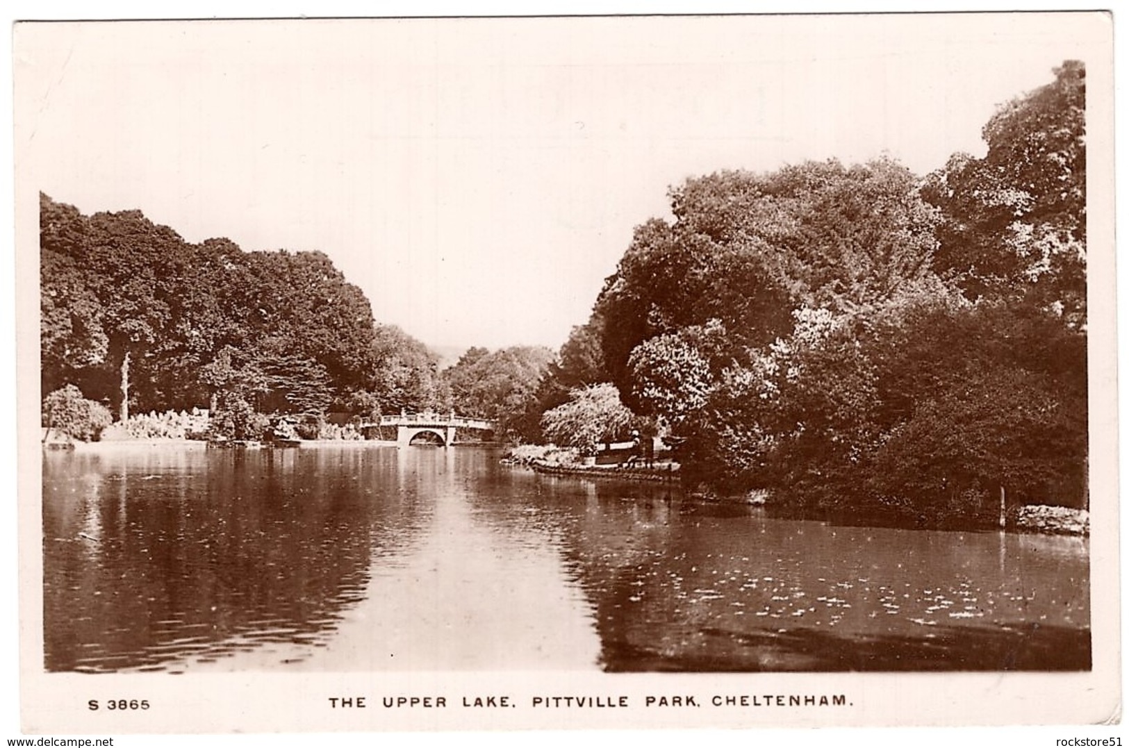 The Upper Lake Pittville Park Gloucester - Cheltenham
