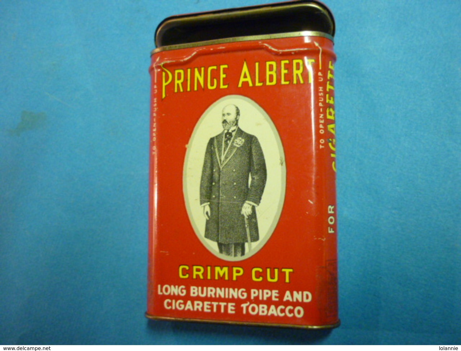 Ancienne Boite Cigarettes Et Tabac PRINCE ALBERT WW2 ( Voir 4 Photos ) - Zigarettenetuis (leer)