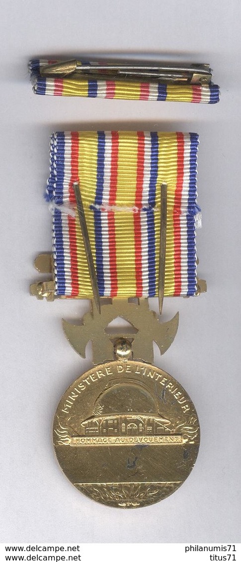 Médaille D'Honneur Des Pompiers Modèle Or - Poinçons 1* + Barette De Rappel - Firemen