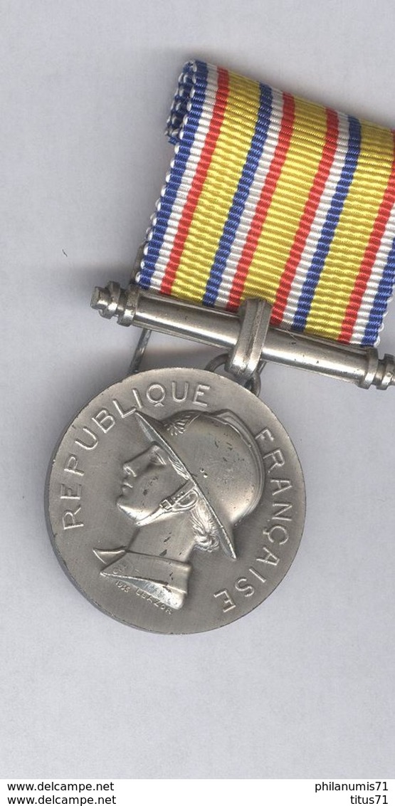 Médaille D'Honneur Des Pompiers - Poinçons 1 - Lot 2 - Pompiers