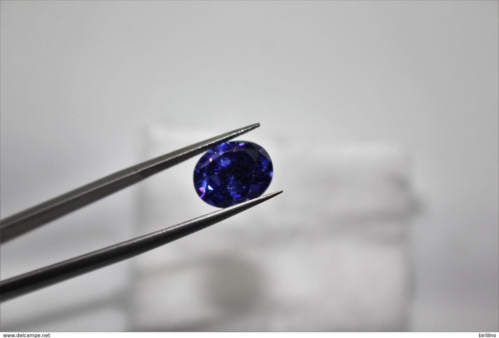 Tanzanite Ct. 8.15 - Non Classificati