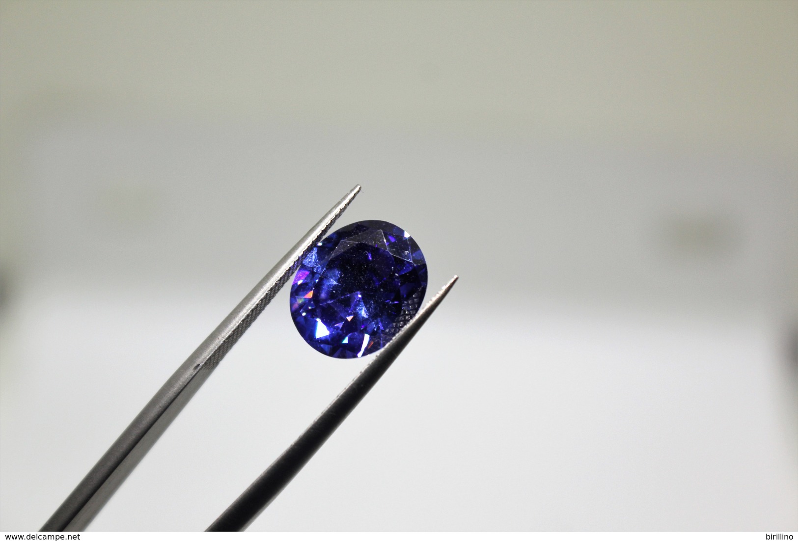 Tanzanite Ct. 8.15 - Non Classificati