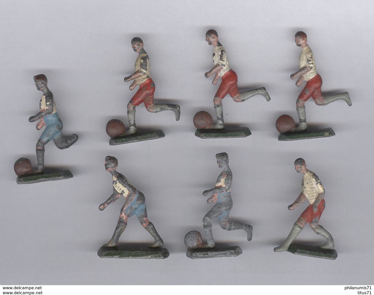 Lot De 7 Footballeurs En Plomb Peints - Circa 1940 - Fabricant à Identifier - Soldats De Plomb