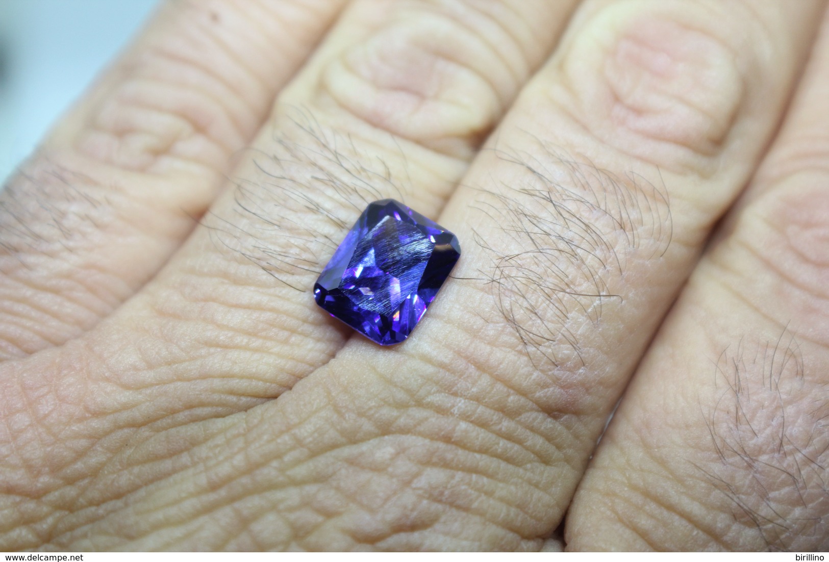 4 - Tanzanite ct. 7.35