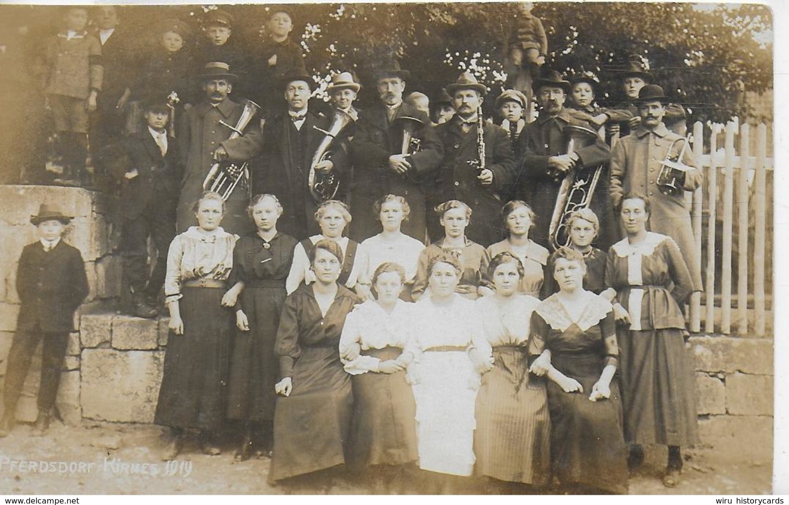 AK 0085  Pferdsdorf , Röhn ( Unterbreizbach ) - Kirmes ( Damen , Tracht , Musikkapelle ) Um 1919 - Musik Und Musikanten