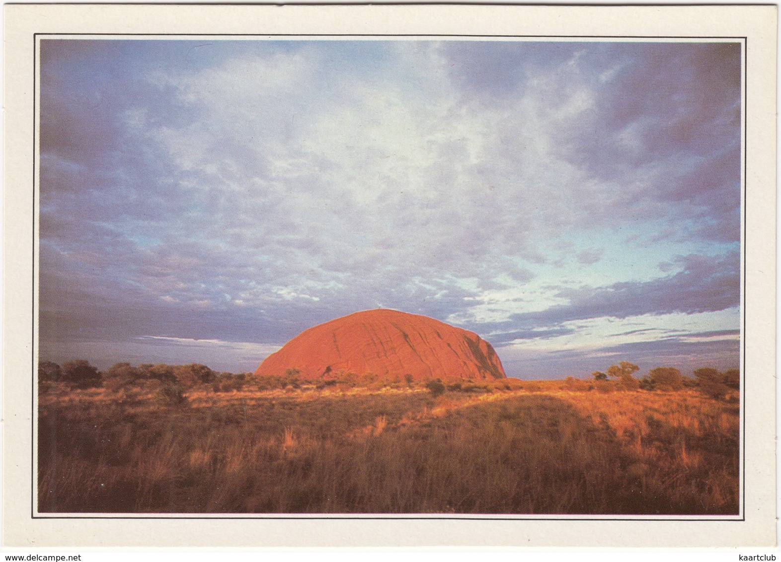 The Monolith Of Ayers Rock, Northern Territory - Australie - De Monoliet Van Ayers Rock - Noordelijk Gebied - Uluru & The Olgas